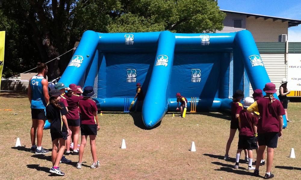 custom-inflatable-cricket-game