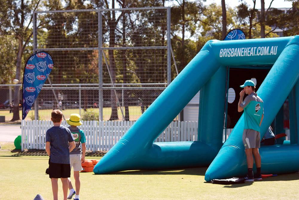 inflatable-cricket-training-game