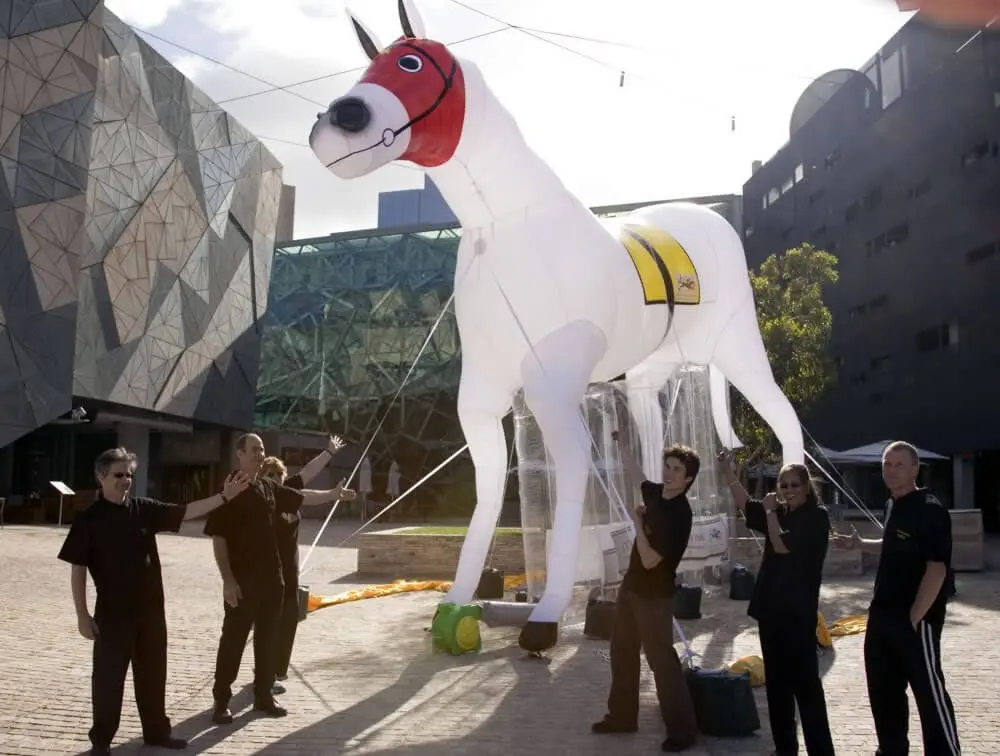 giant-horse-inflatable