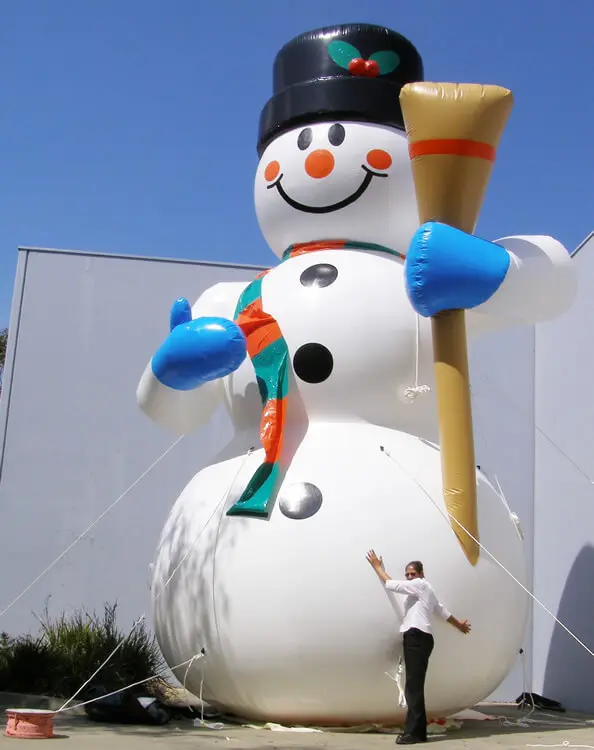 Inflatable-snowman