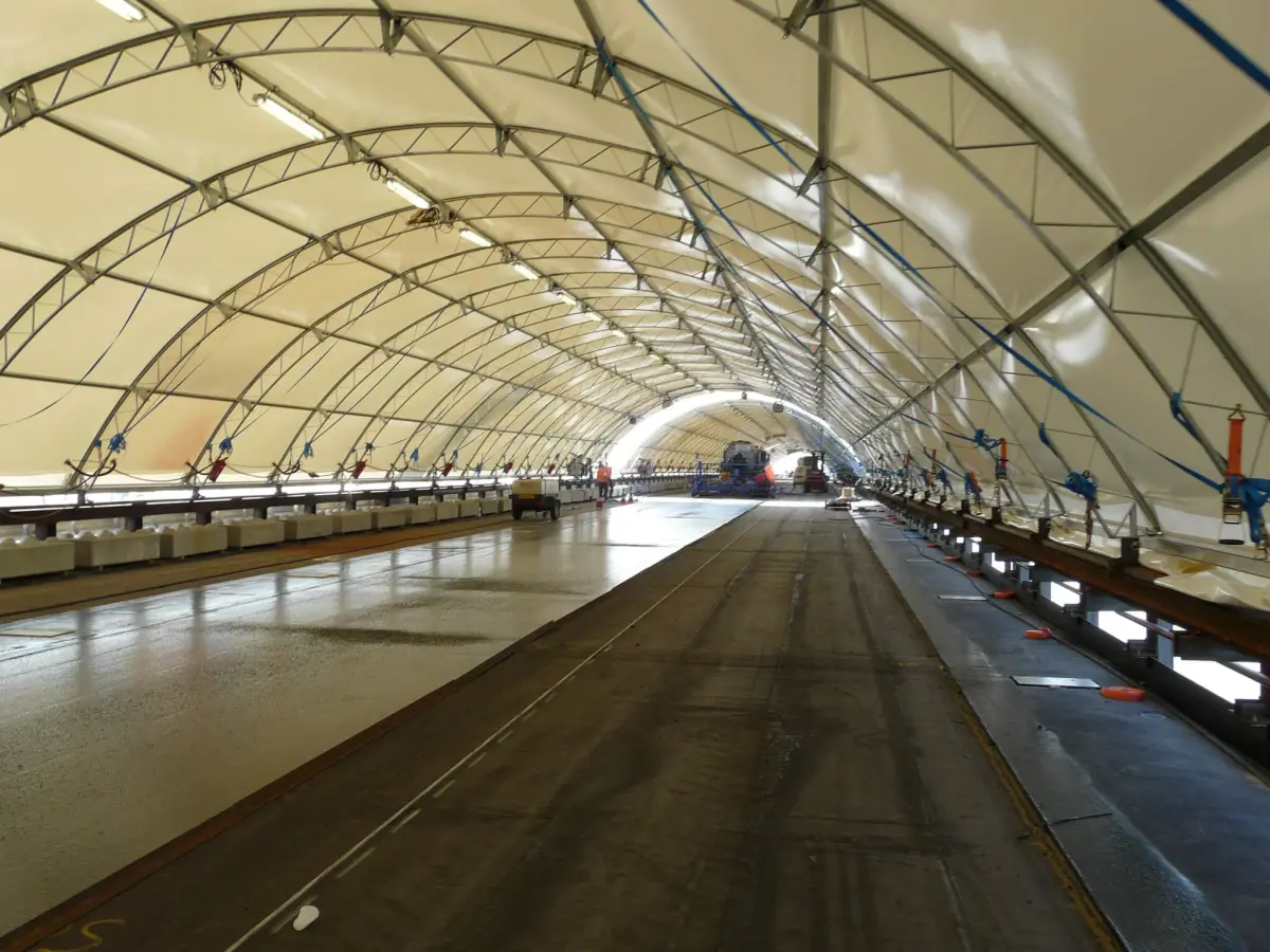 huge-workshop-structure