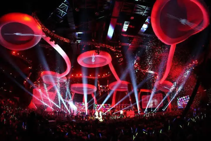 giant-festival-event-inflatable